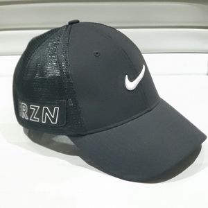 NIKE HAT